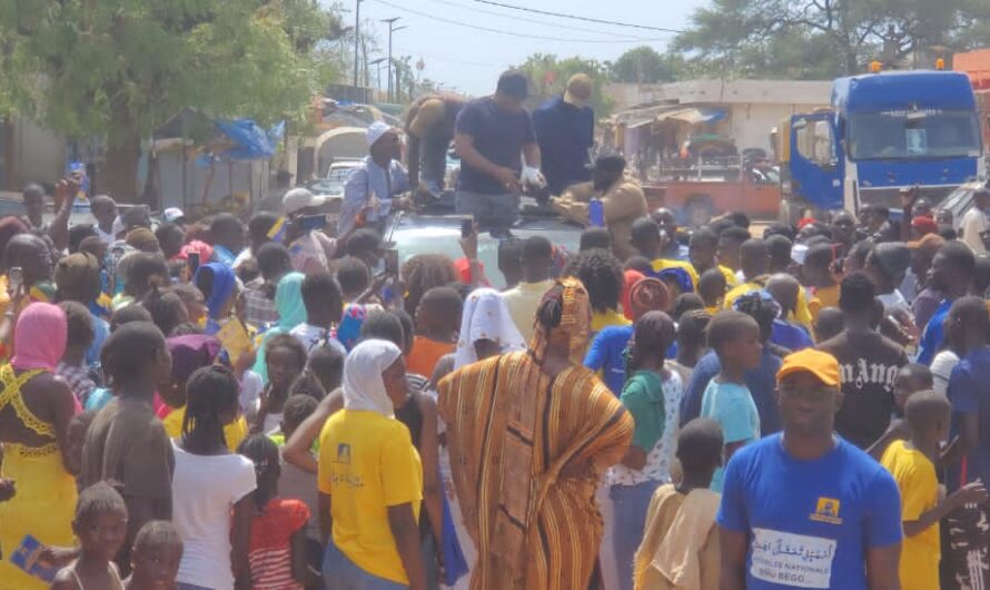 VIDEO-(NTM) – Face à une foule immense : Bougane descend Macky (Images)