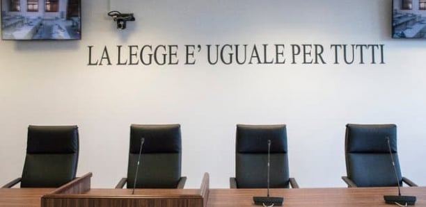 Italie : Elle a enseigné sans diplôme pendant 20 ans, la justice lui réclame tout le salaire perçu